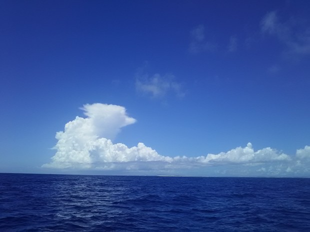 海と雲