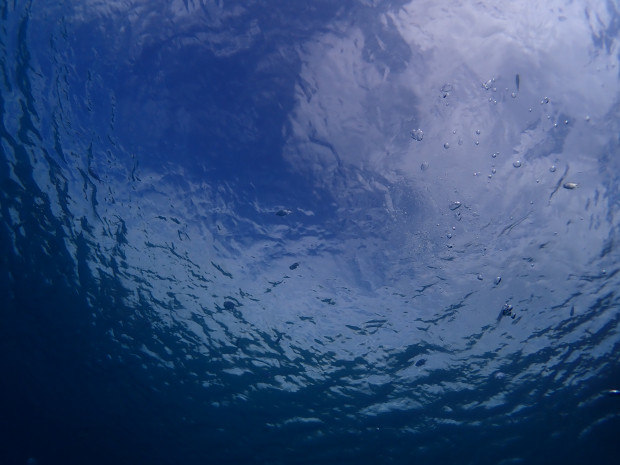 水面と空